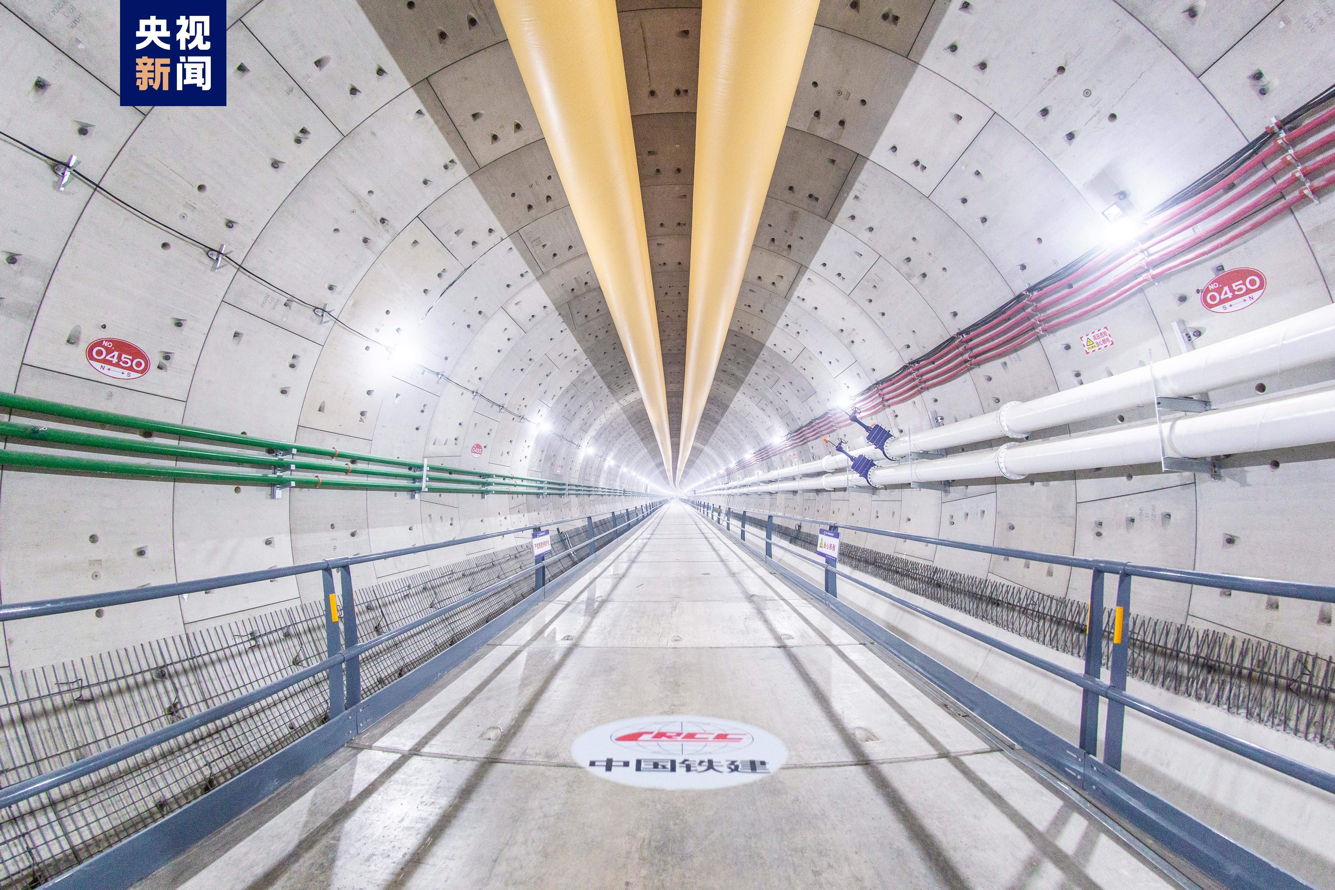 北京东六环改造工程西线隧道贯通 施工中攻克11项技术难题