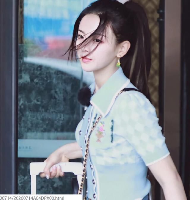  中餐厅4|顶流小花相遇会擦出怎样的火花？赵丽颖在《中餐厅》碰上杨超越了