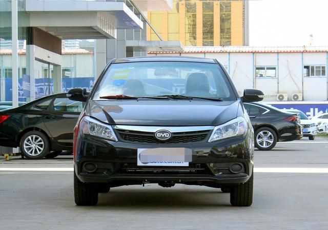  比亚迪|同样是低价车，比亚迪F3和奇瑞艾瑞泽5谁更值得买？