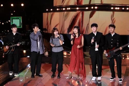  李荣浩|今晚好声音，李荣浩挑战谢霆锋，李荣浩有个学员唱两首歌曲