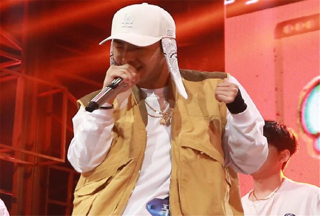  狗子|二狗子淘汰了，白熊哭成泪人，说唱以后听谁的？