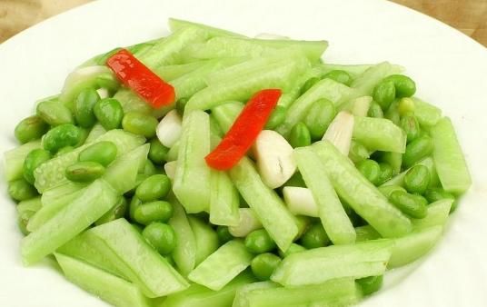  夏季|夏季是吃毛豆的好季节，清热解暑营养多，还有助于孩子智力发育！