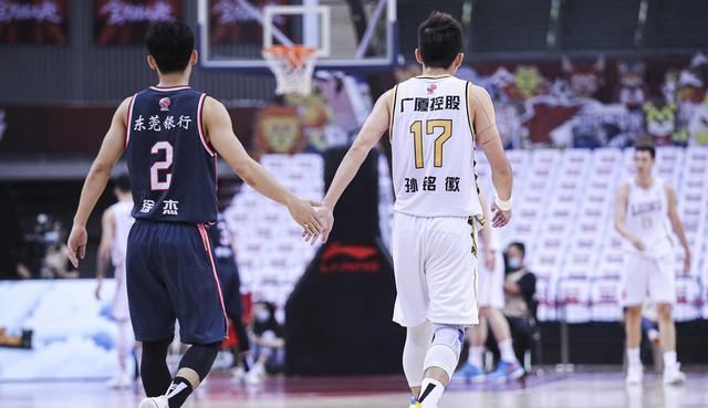  短板|24分钟送出14助攻！广厦悍将已成联赛第一控卫？三分+失误成短板