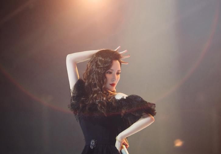  沈梦辰|《乘风破浪》张雨绮霸气放话，被淘汰就拒绝复活，理由真实又可乐