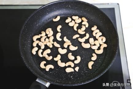 可口|教你做道快手菜,一点芦笋,一点腰果,吃起来爽脆可口,清淡鲜美