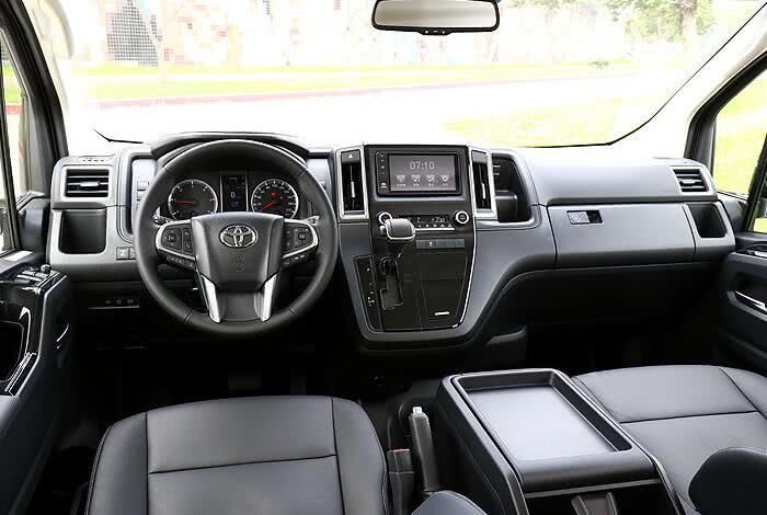  亲民版|亲民版“丰田埃尔法”曝光！猛降20万，配2.8T动力+四驱真霸气！