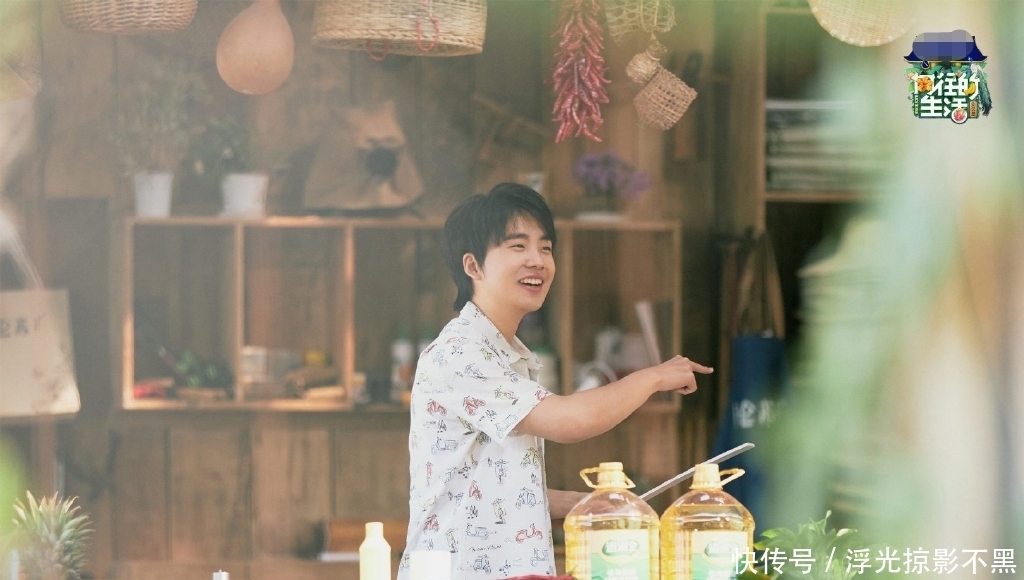  郭德纲|郭麒麟《向往》中一句话，即认可了岳云鹏，也展示了郭德纲的教育