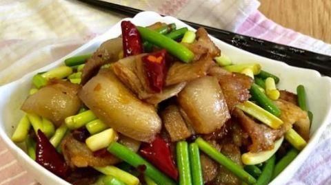  红椒|百吃不腻的几道家常菜，没有什么比一家人好好吃顿饭更重要了