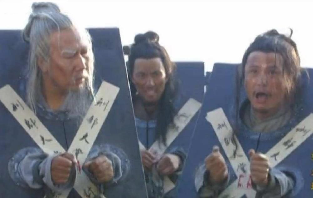 种地|开国功臣告老还乡，77岁时还耕田种地，朱元璋却下令：满门抄斩！