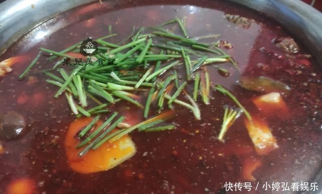 在家|火锅鱼别出去吃了,教你在家做,煮一锅吃两顿,麻辣鲜香又划算