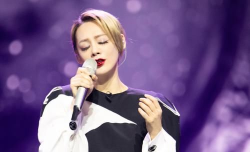  乘风破浪|4大症结让《姐姐》功亏一篑！定调太高，最后只落得一地鸡毛