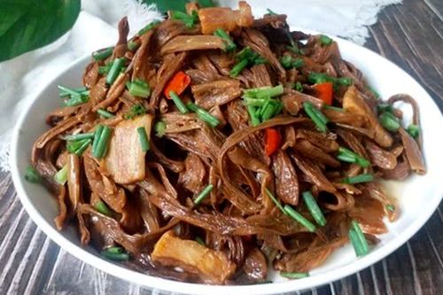  家常菜|家人吃不够的家常菜，香辣过瘾，看着就馋，多下两碗饭！