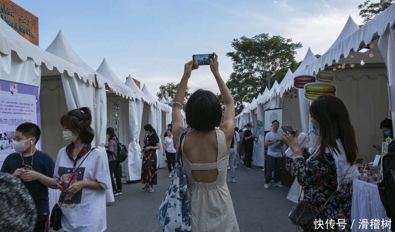艺术|周末去哪儿 在798潮流艺术市集尽情“逛吃”