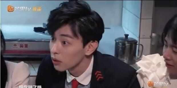  出炉|邓伦最新表情包出炉 带你认识不一样的邓伦