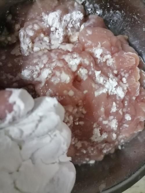 停不下|下饭菜,青椒豆豉炒瘦肉,搭配豆豉,齿齿生香好吃的停不下筷子