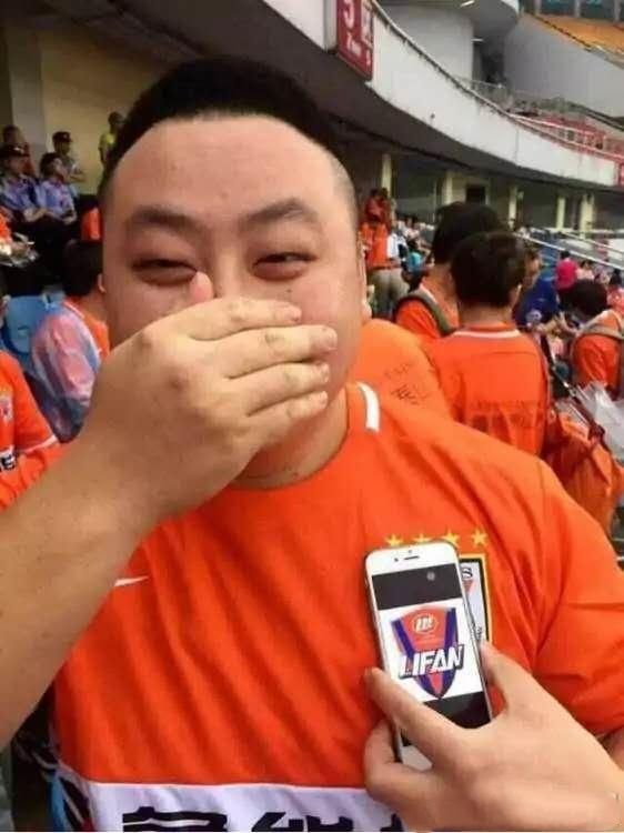  球队|球迷文化之远征军观察：申花最专业，国安最偏执，鲁能的手抓饼