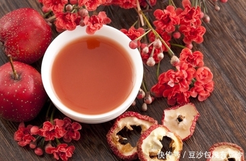 泡茶|十个人九个怕变老,每天用此物泡茶喝,血压不高了,皱纹也远离你