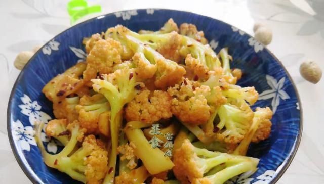 不加|干煸花菜不加肉,加入这个佐料入味下饭,好吃不长肉,10分钟搞定