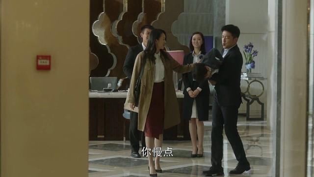  意外|佟丽娅辞演《三十而已》意外成就童瑶，顾佳的人生开篇比罗子君好