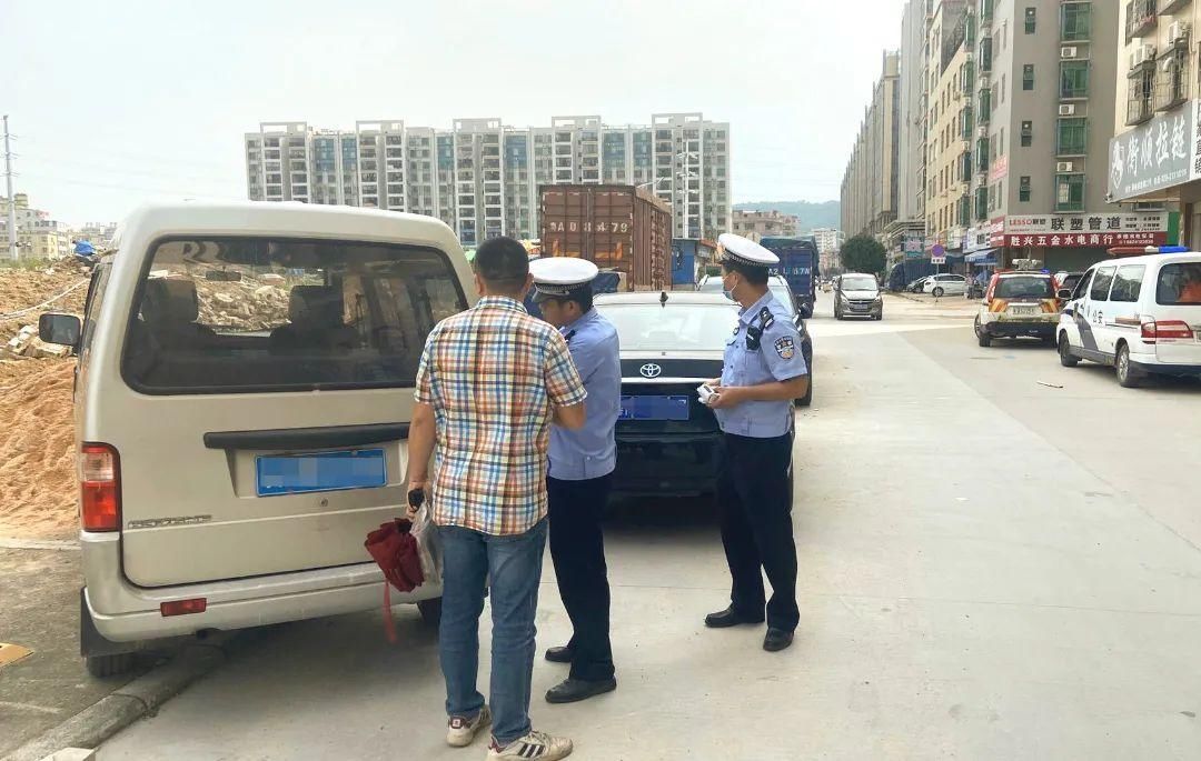 严查|零容忍！！花都交警严查逾期未年检车辆
