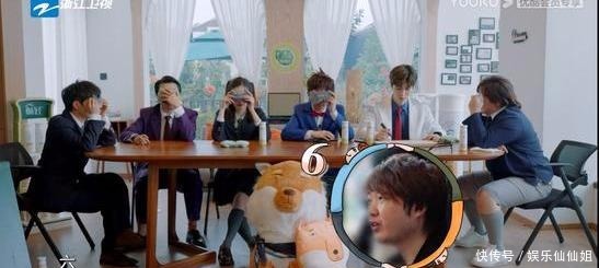 频频|他是综艺中最蠢的导演,做节目频频翻车,却被大家称为最可爱导演