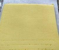  搅拌均匀|教你几道美味肉松蛋糕卷的做法！做法简单又好吃！