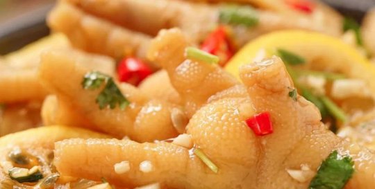  解馋|酸辣可口开胃解馋，补充钙质强筋壮骨，孩子特别喜欢吃到停不下来