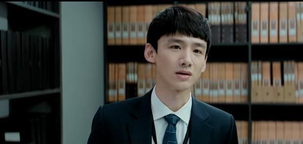  朋友|《平凡的荣耀》中同为实习生的曾浩是真的将孙弈秋当做朋友吗？