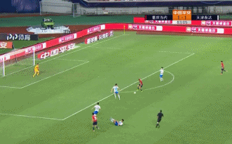 分钟|中超刺激2-2!第94分钟压哨世界波扳平!65岁名帅激动到喘不过气