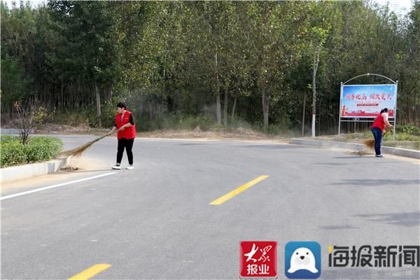 服务|50名志愿者上岗服务迎接第九届苗博会到来