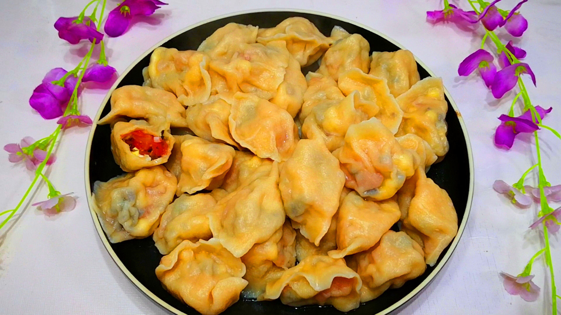  西红柿|夏天用它包饺子最香，不到10块钱做一锅，比三鲜和肉馅都好吃！