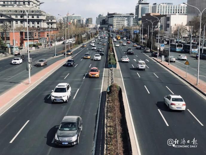 司机|给女司机正名！大数据显示：男司机发案率是女司机的8.8倍