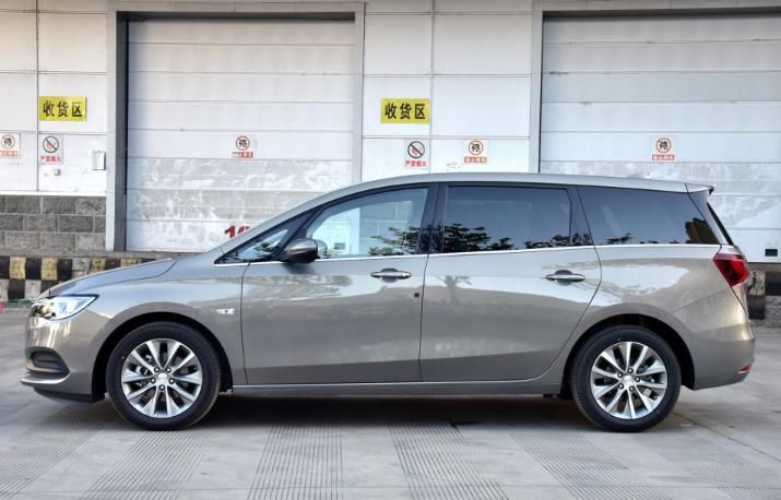 GL8|明明是一款实力派MPV，号称GL8小弟，为何却没人看？原因很简单