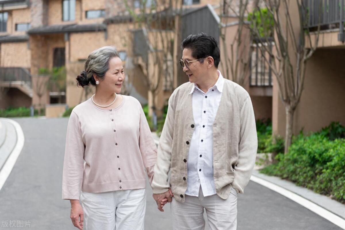 懒病怎么治老中医给你4个方法(老中医建议：55岁后，学会偷4种懒，可能你将更易长寿！)
