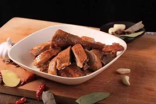 故事|【舌游中国】一只大白鹅的故事，看到最后一定要管住你的口水哦