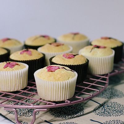  纸杯|樱花天使纸杯蛋糕