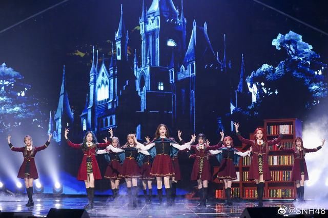  达拉|炙热的我们火箭少女101《达拉崩吧》尬场 丝芭《魔女的诗篇》惊艳