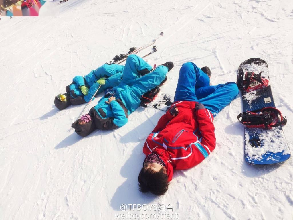  系列|TFBOYS“地主家的傻儿子”四弹系列来袭，沙雕与可爱并存的三小只