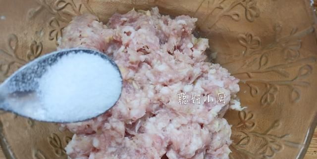  滋养|这个蒸菜在我家一周吃三次，可以滋养皮肤，健脾健胃，蒸更健康