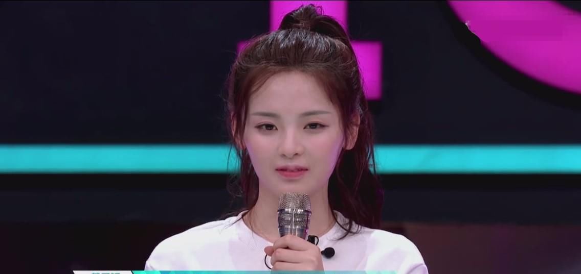  舞台|火箭少女解散后首度合体，再穿101首秀服装引发粉丝回忆杀！