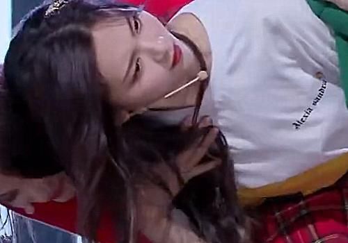  火箭|炙热的我们：火箭少女101进入总决赛，成员表情很懵，有点没想到