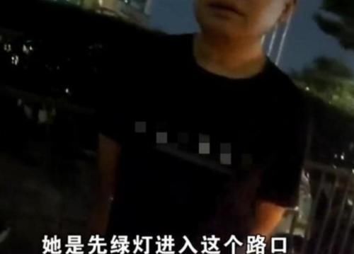  电动车|网约车闯红灯撞上电动车，车主索要4千赔偿费，交警：是你闯红灯