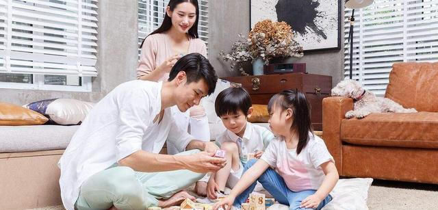 是因为|不愿生二孩是因为养不起,那么为什么上一代人生三五个都养得起?