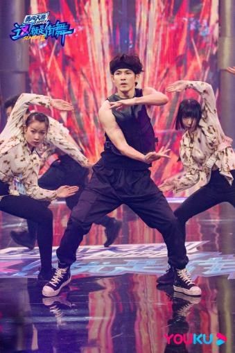  高光|《这！就是街舞》第三季火舞台高光不断，社会、人性题材破界突围