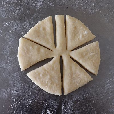  面团|蝴蝶结面包怎么做
