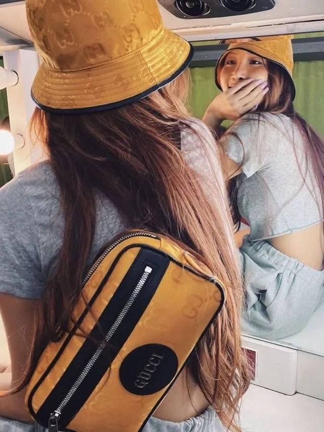 换装|唱出换装神曲《Maria》的华莎，穿衣到底有多百变？