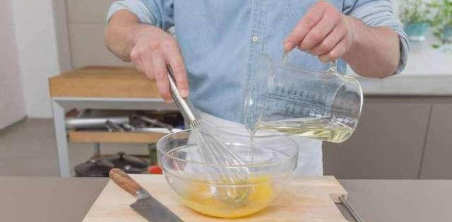 蛋黄|炸好的鱼条再搭配上豌豆土豆泥,尝试了一下,结果一家人都爱吃!