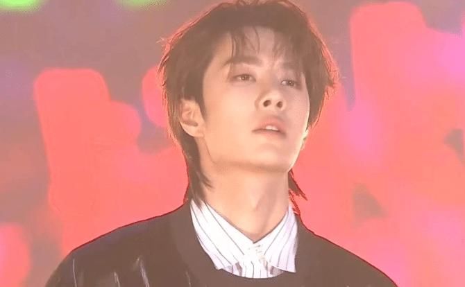  力量|王一博舞蹈动作频率高，这在对力量，精准度的要求就会更高