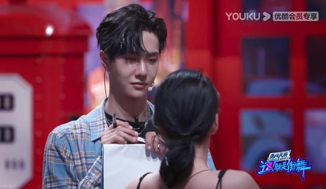  王一博|张艺兴终极battle再夺第一！钟汉良录制前15天，才确定加盟《这街》