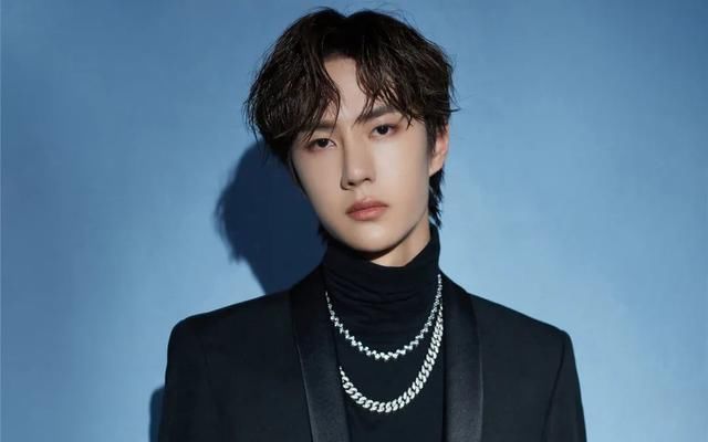  节目|14岁韩国学舞，17岁出道，22岁爆红的王一博，运气真的好吗？